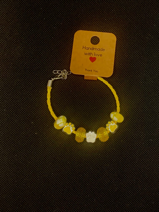 Yellow Paw Print Glass Bead Bracelet